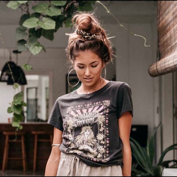 THE GYPSY Vintage Tee-LAST ONE ☝️ - Picture 4 of 4